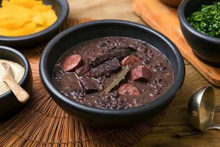 OPÇÃO 1- FEIJOADA
